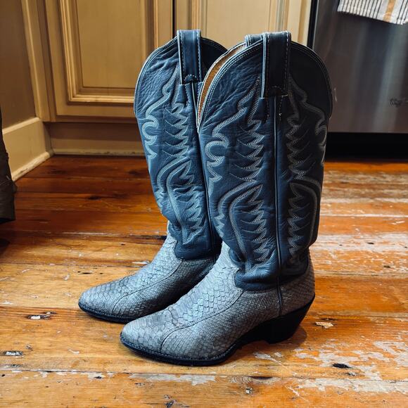 Justin Shoes - Vintage Justin Exotic Python Womens Western Cowboy Boot, Gray, 6.5B